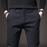Pantalon ajustado elegante