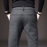 Pantalon ajustado elegante