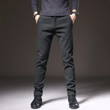 Pantalon ajustado elegante