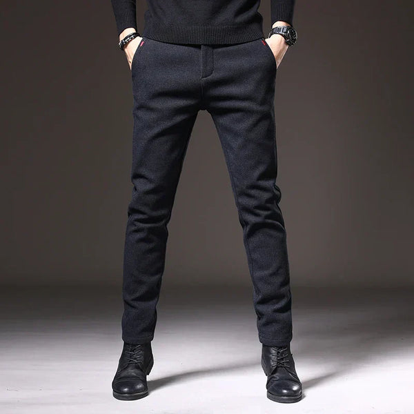 Pantalon ajustado elegante